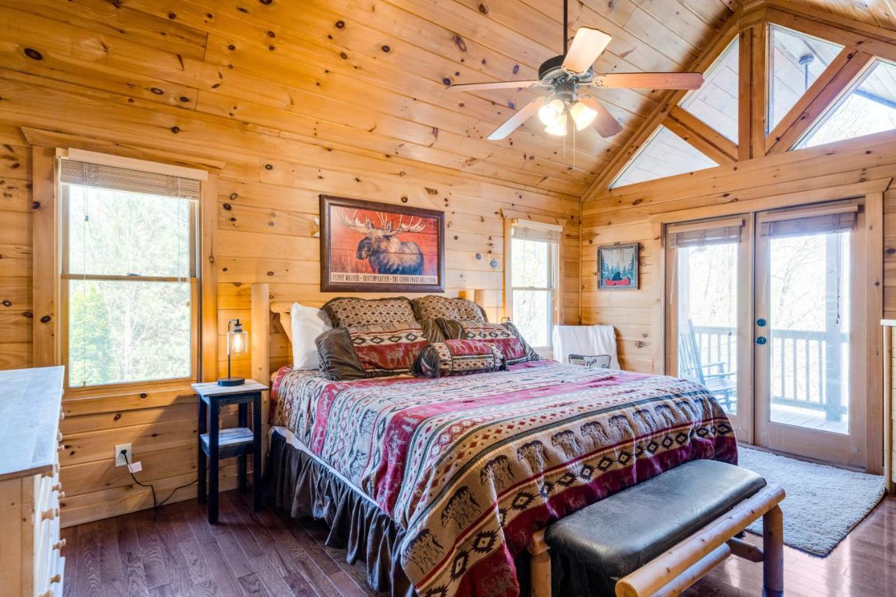 Blue Ridge Bear Bungalow Exterior photo