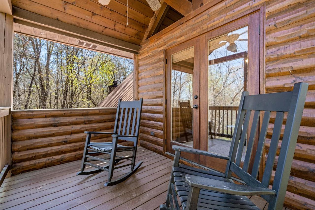 Blue Ridge Bear Bungalow Exterior photo