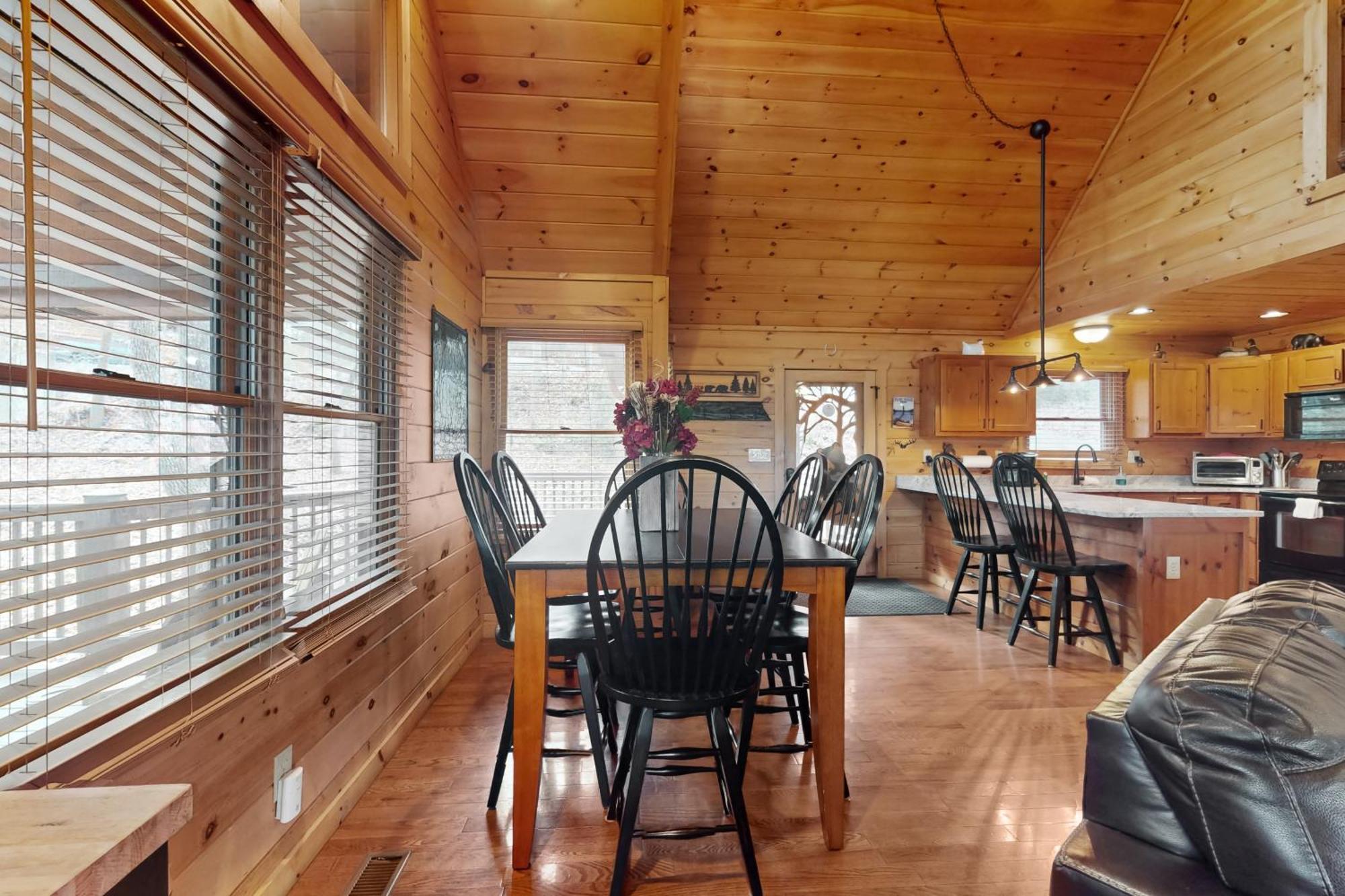 Blue Ridge Bear Bungalow Exterior photo